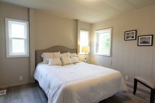 18 Fawn Dr, Plymouth MA 02360-5038 exterior