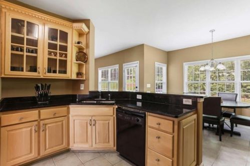 729 Whitfield Ct, Stockbridge GA 30281-1492 exterior