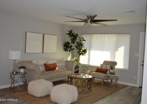 1512 Danbury Rd, Phoenix AZ  85023-2544 exterior