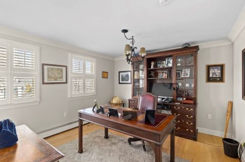 35 Monmouth St, Quincy MA 02171-1067 exterior