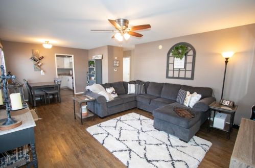 611 Parkside Ave, Valpo IN  46383-4316 exterior