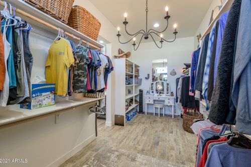 35205 3rd Ave, Phoenix AZ 85027-5908 exterior