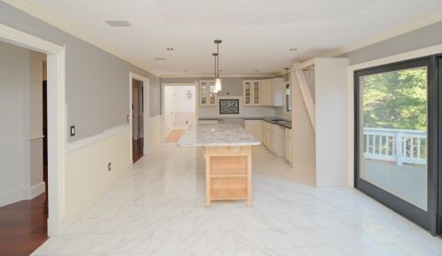 885 Randolph St, Canton MA 02021-1365 exterior