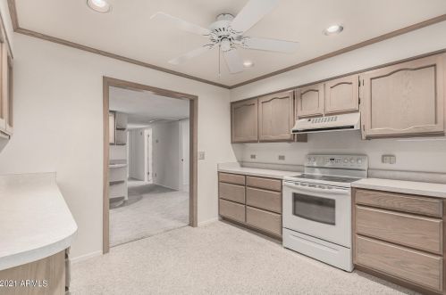 11420 Ahwatukee Dr, Phoenix AZ 85044-3102 exterior