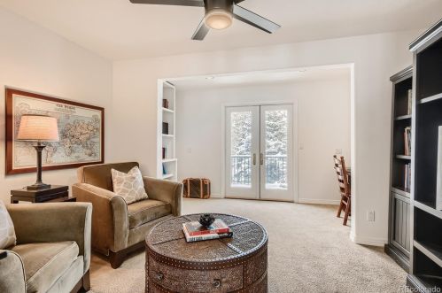 27 Glenmoor Dr, Englewood CO 80113-7115 exterior