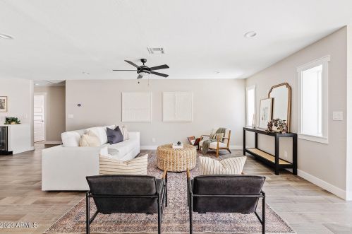 4225 34th Pl, Phoenix AZ  85018-4737 exterior