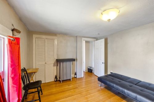 186 Mt Vernon St, Lawrence MA 01843-3302 exterior