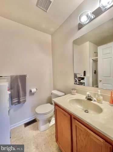 2506 Beacon Hl Dr, Erial NJ 08081-1106 exterior