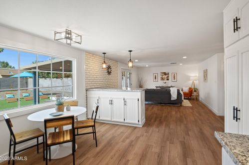 3926 Andorra Dr, Phoenix AZ  85032-6612 exterior