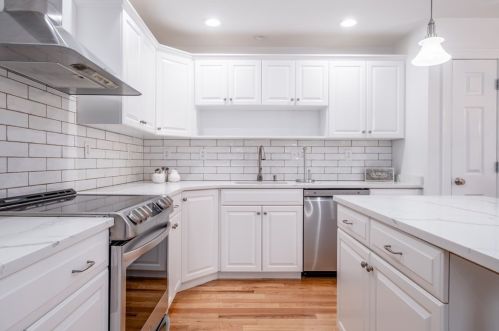 137 Wall St, East Bridgewater MA 02324-1519 exterior