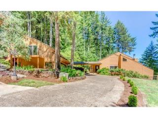 16610 Cook Rd, Mcminnville, OR 97128-8027