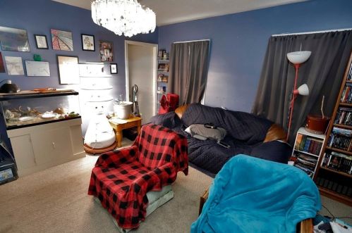 10 Viall St, New Bedford MA 02744-2505 exterior