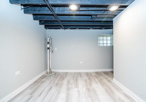 2642 Kenilworth Ave, Forest View IL 60402-2211 exterior