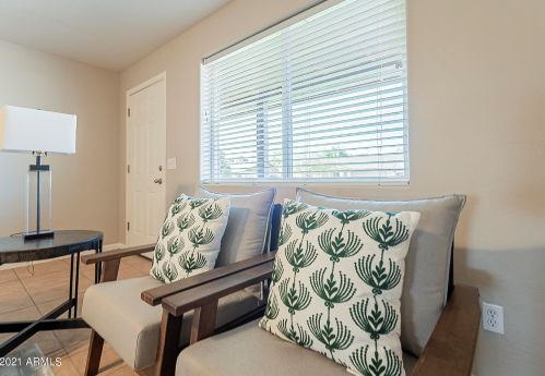 3009 Anderson Dr, Phoenix AZ 85053-1812 exterior