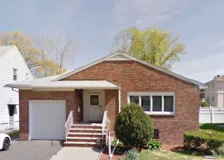 495 Bluff Rd, West Fort Lee NJ  07024-1549 exterior