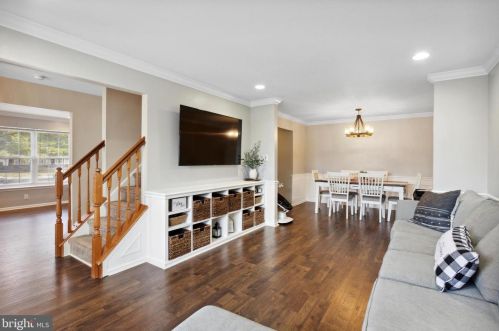 1504 Beacon Hill Dr, Erial NJ  08081-1168 exterior