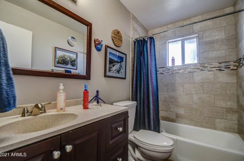 12208 25th Pl, Phoenix AZ 85032-7004 exterior