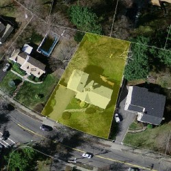 842 Dedham St, Newton MA  02459-3414 aerial view