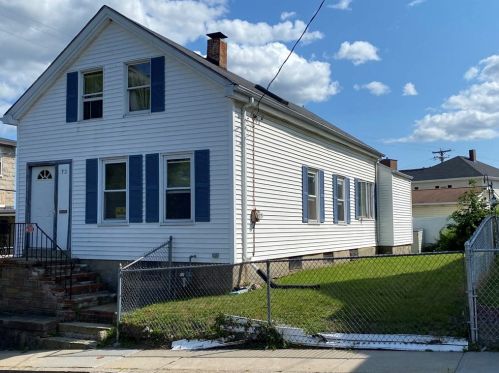 73 Brow St, Fall River, MA 02721-2934