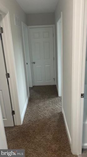 1021 Penn Line Rd, West Deptford NJ  08066-1075 exterior