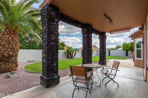 1709 Cathedral Rock Dr, Phoenix AZ 85048-8909 exterior