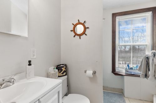 53 Hale St, Beverly MA 01915-5426 exterior