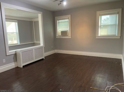 89 Gless Ave, Belleville NJ  07109-1907 exterior