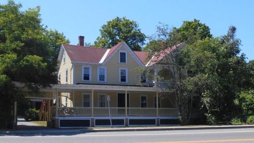 925 Main St, Holden MA  01520-1899 exterior