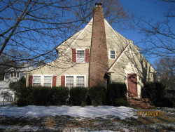 9 Holden Rd, Newton, MA 02465-1909
