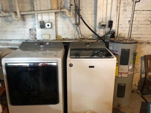 32 Warner St, Gloucester MA 01930-2841 exterior