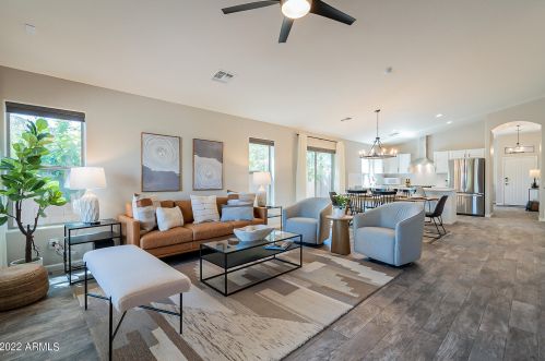 2728 Alameda Rd, Phoenix AZ  85024-6223 exterior