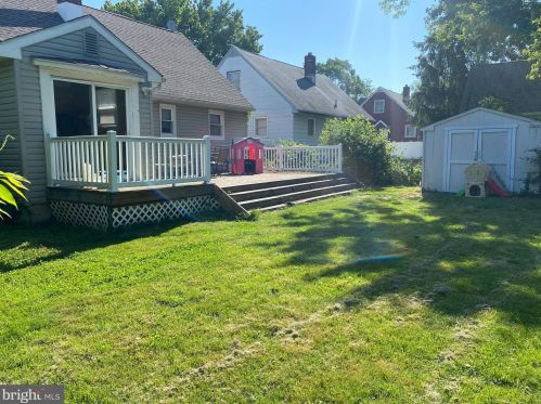 315 Driscoll Ave, West Deptford, NJ 08096-1306