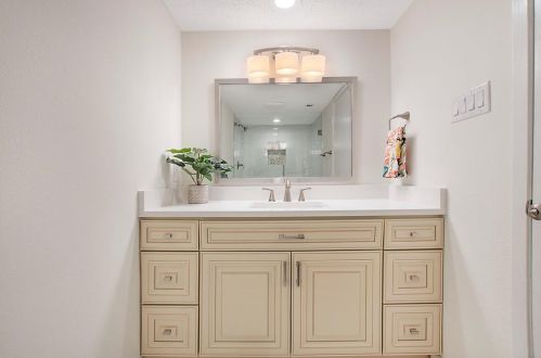 3104 Oak Grove Dr, Plano TX 75074-2946 exterior