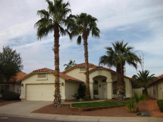1640 Windsong Dr, Phoenix AZ  85045-1615 exterior