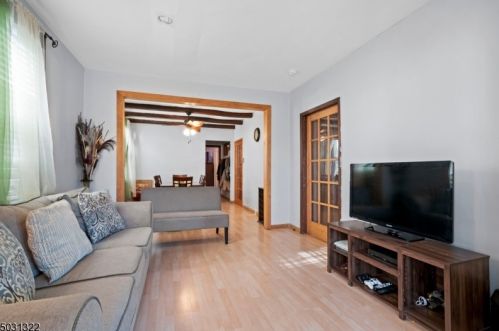 18 Mount Pleasant Ave, Belleville NJ  07109-2021 exterior