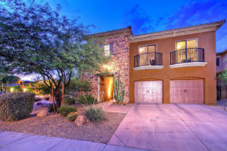 3958 Crest Ln, Phoenix, AZ 85050-5426