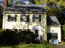 59 Hinckley Rd, Newton, MA 02468-1723