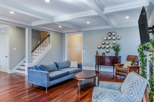 330 Rdg St, Arlington MA 02474-1719 exterior