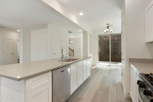 1919 94 Ave, Phoenix AZ 85037-4426 exterior