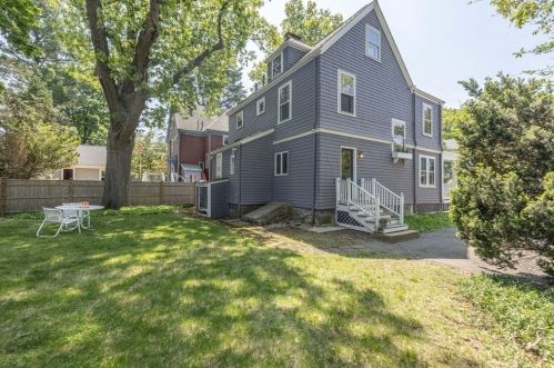 10 Hyde St, Newton, MA 02461-1204