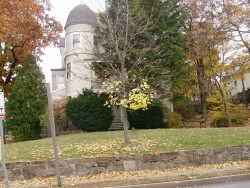 1074 Centre St, Newton MA  02459-1542 exterior