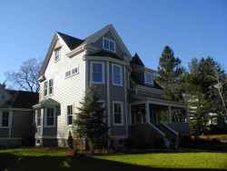 1762 Beacon St, Newton, MA 02468-1405
