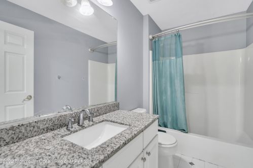 21 Tuscany Dr, Jackson Twp NJ 08527-3168 exterior