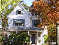 115 Dickerman Rd, Newton, MA 02461-1303