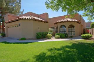 4205 Paradise Dr, Phoenix AZ  85028-2263 exterior