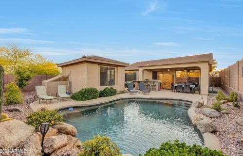 41515 Chase Oaks Way, Phoenix AZ 85086-1888 exterior