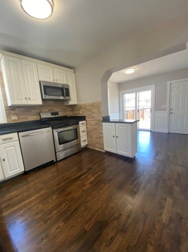 4429 Grv Ave, Forest View IL 60402-5615 exterior