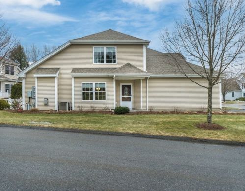 15 Hartland Way, Acton MA  exterior