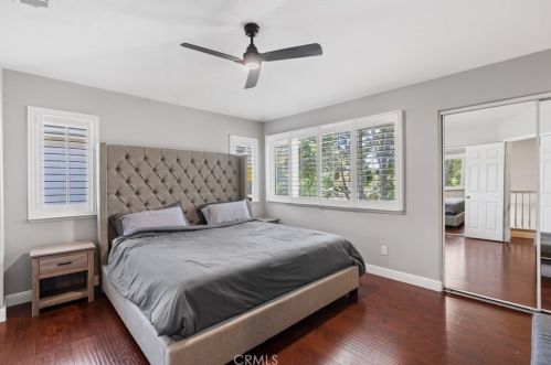 2 Bayfield, Irvine CA  92614-7907 exterior