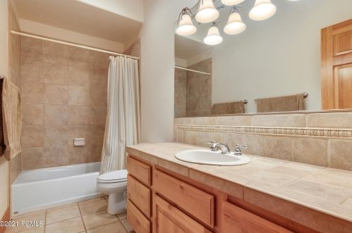 3008 Wedge Cir, Park City UT 84098-5894 exterior